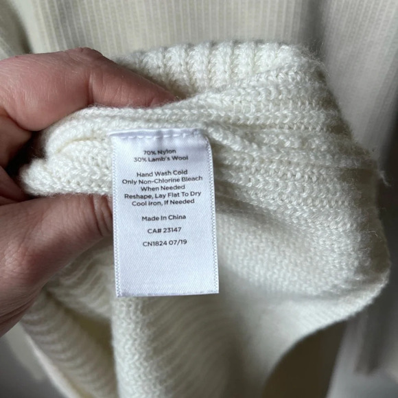 Talbots Sweater Women X Off White Cable Knit nylon Lambs Wool blend comfy cozy - Picture 4 of 7